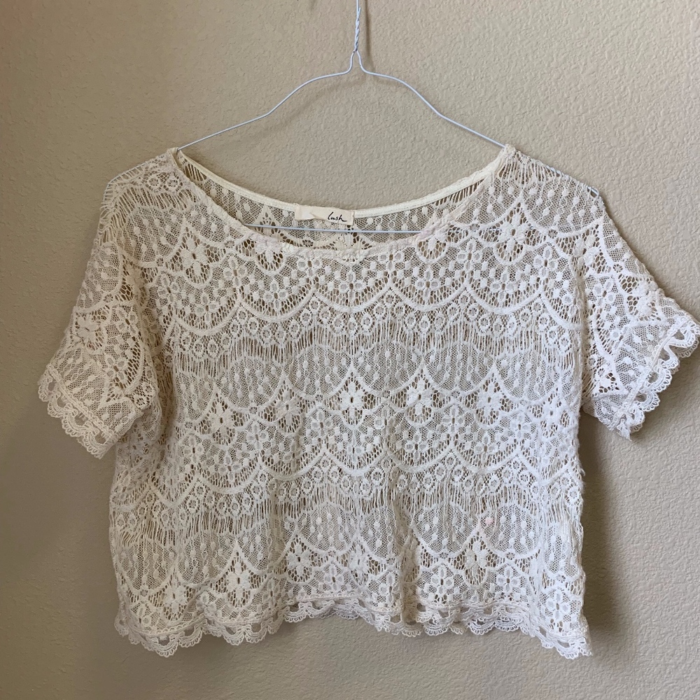 lace crop top